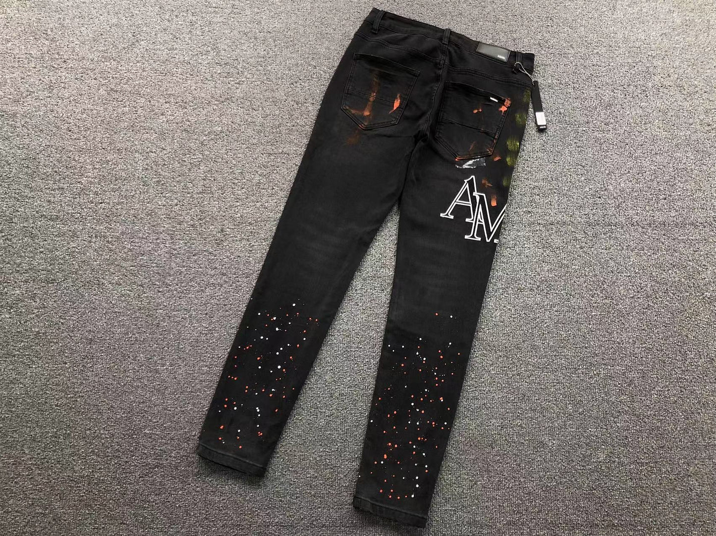 Calça AMIRI Logo Paint Splatter Black Denim