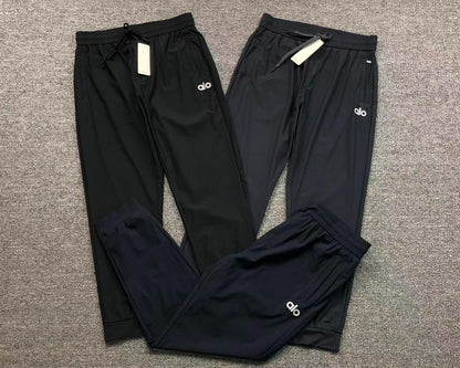 Calça elástica ALO moletom jogger