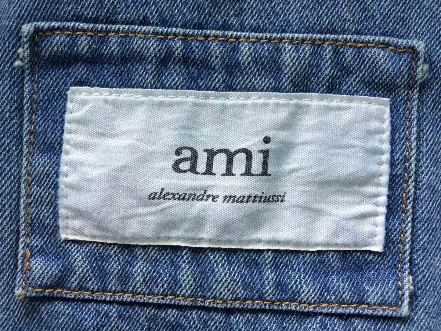 Camisa AMI Paris Washed Denim Heart