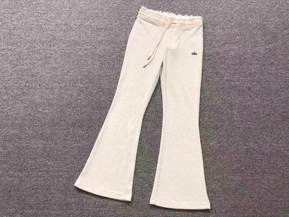Calça elástica ALO moletom flare feminino
