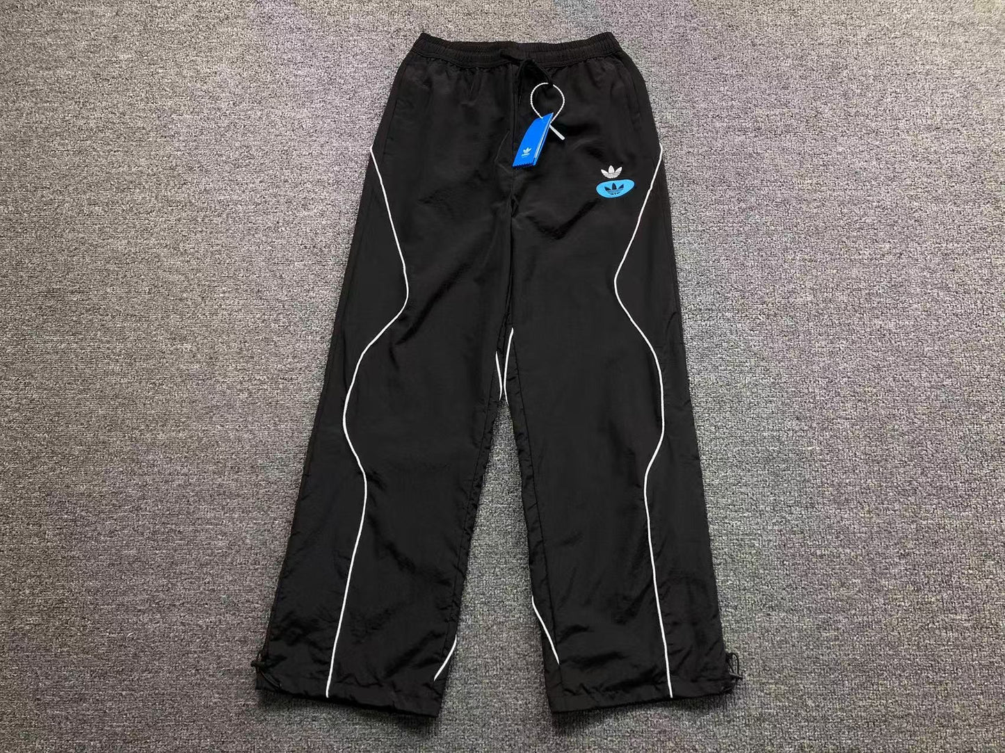 Calça Adidas Y2K Track Flow