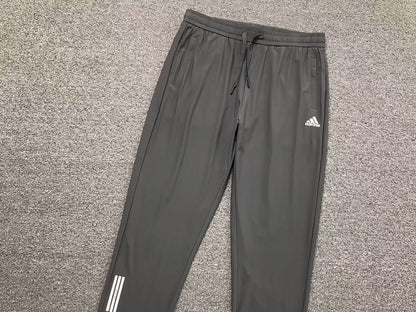 Calça Adidas Performance Tech Jogger
