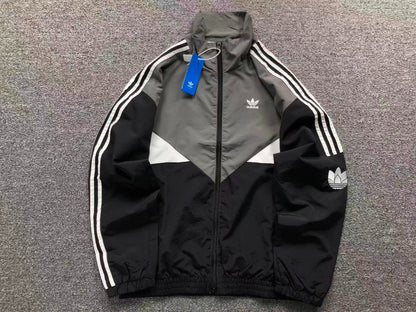 Jaqueta Adidas Chevron Windbreaker Archive