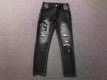 Calça AMIRI Tonal Logo Black Destroyed Denim