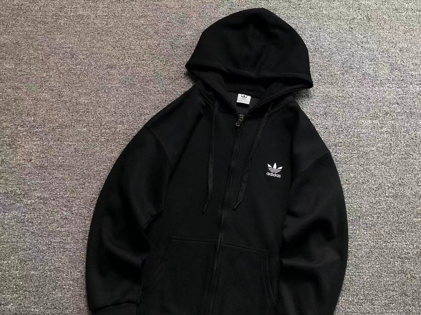 Moletom Adidas Essential Street Hoodie