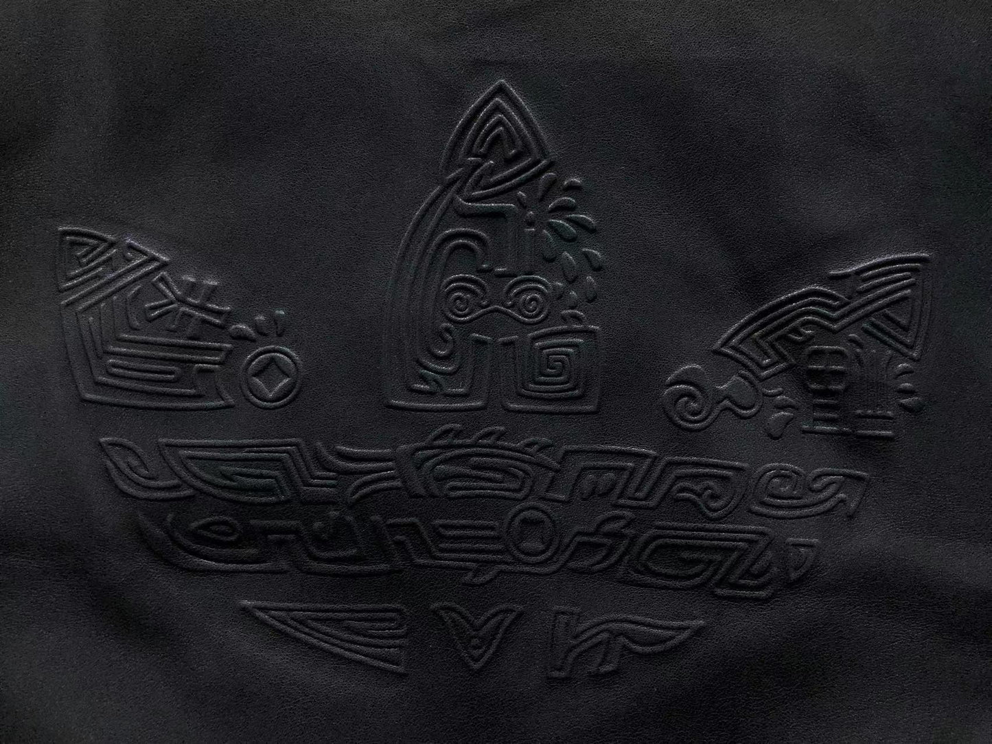 Jaqueta Adidas Leather Sherpa Black Bomber