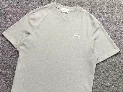 Camiseta AMI Paris Signature Small Logo