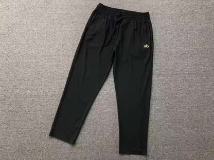 Calça elástica ALO moletom reta