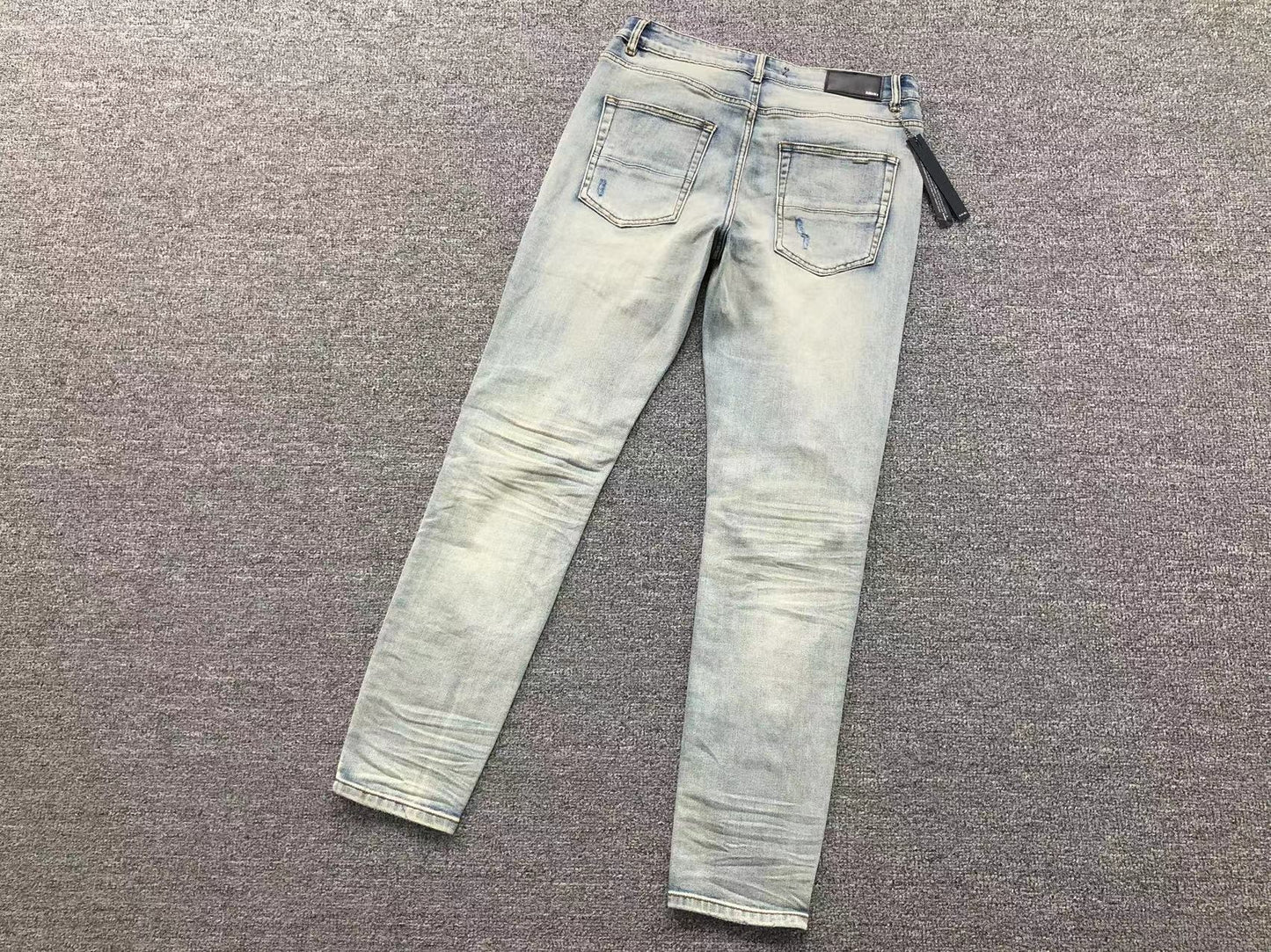 Calça AMIRI Destroyed Ice Wash