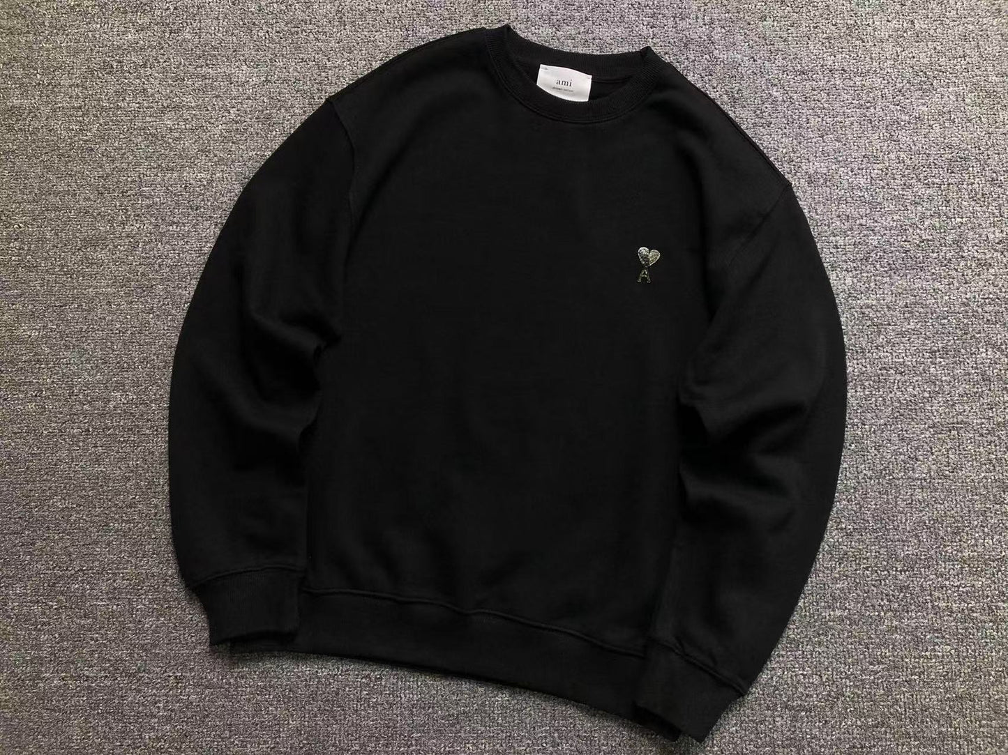 Moletom AMI Paris Ami de Cœur Crewneck