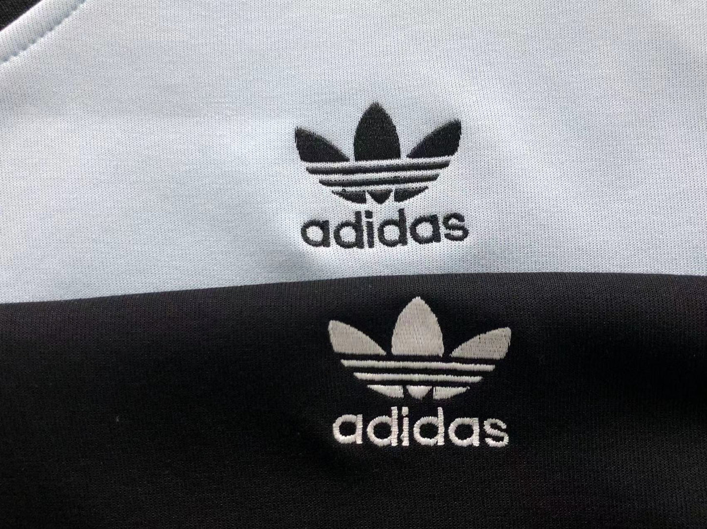 Moletom Adidas Lace V-Neck Crew