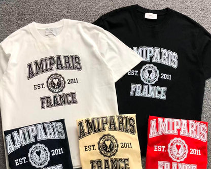 Camiseta AMI Paris Badge Varsity