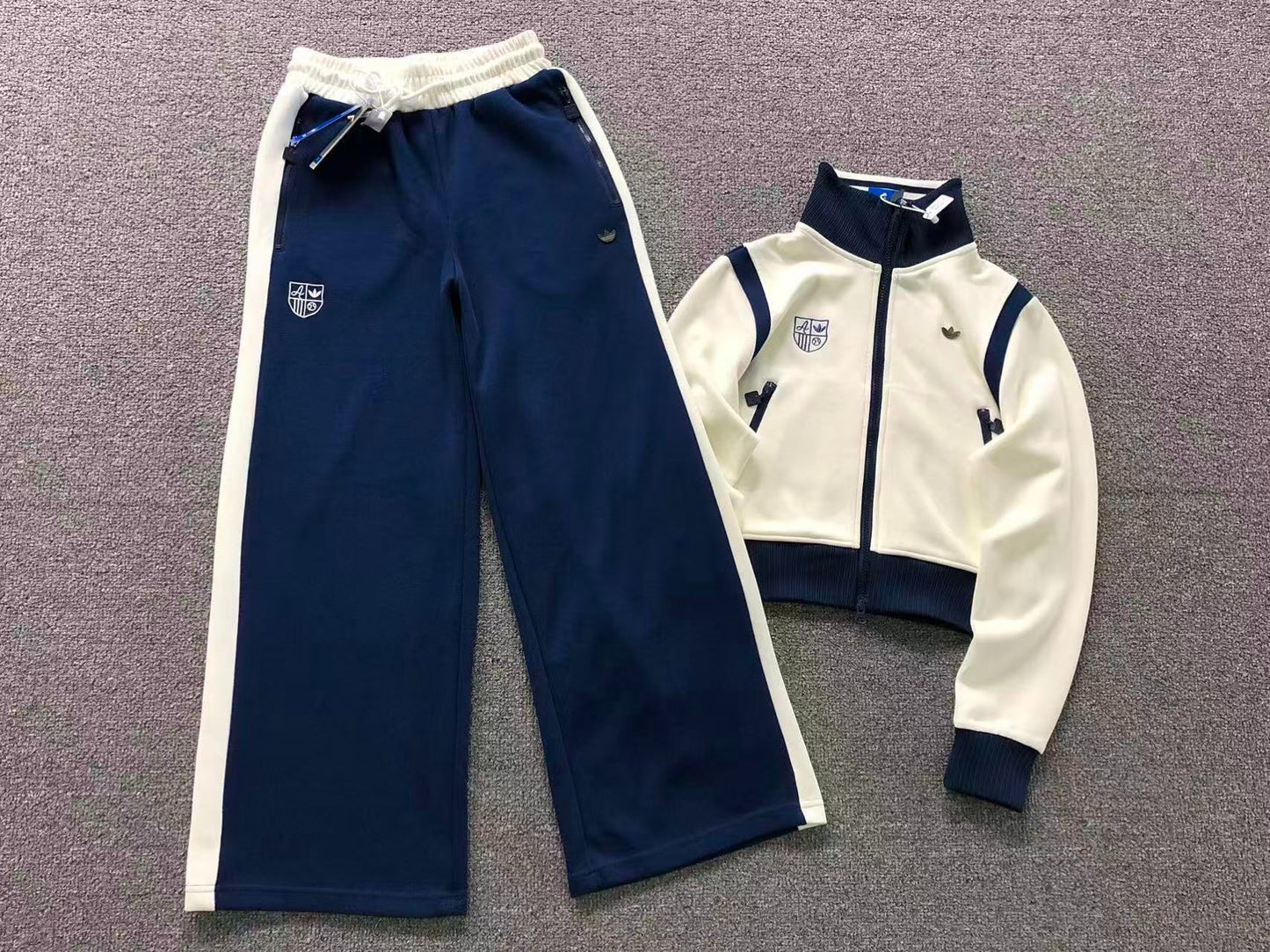 Conjunto Adidas European Sportswear