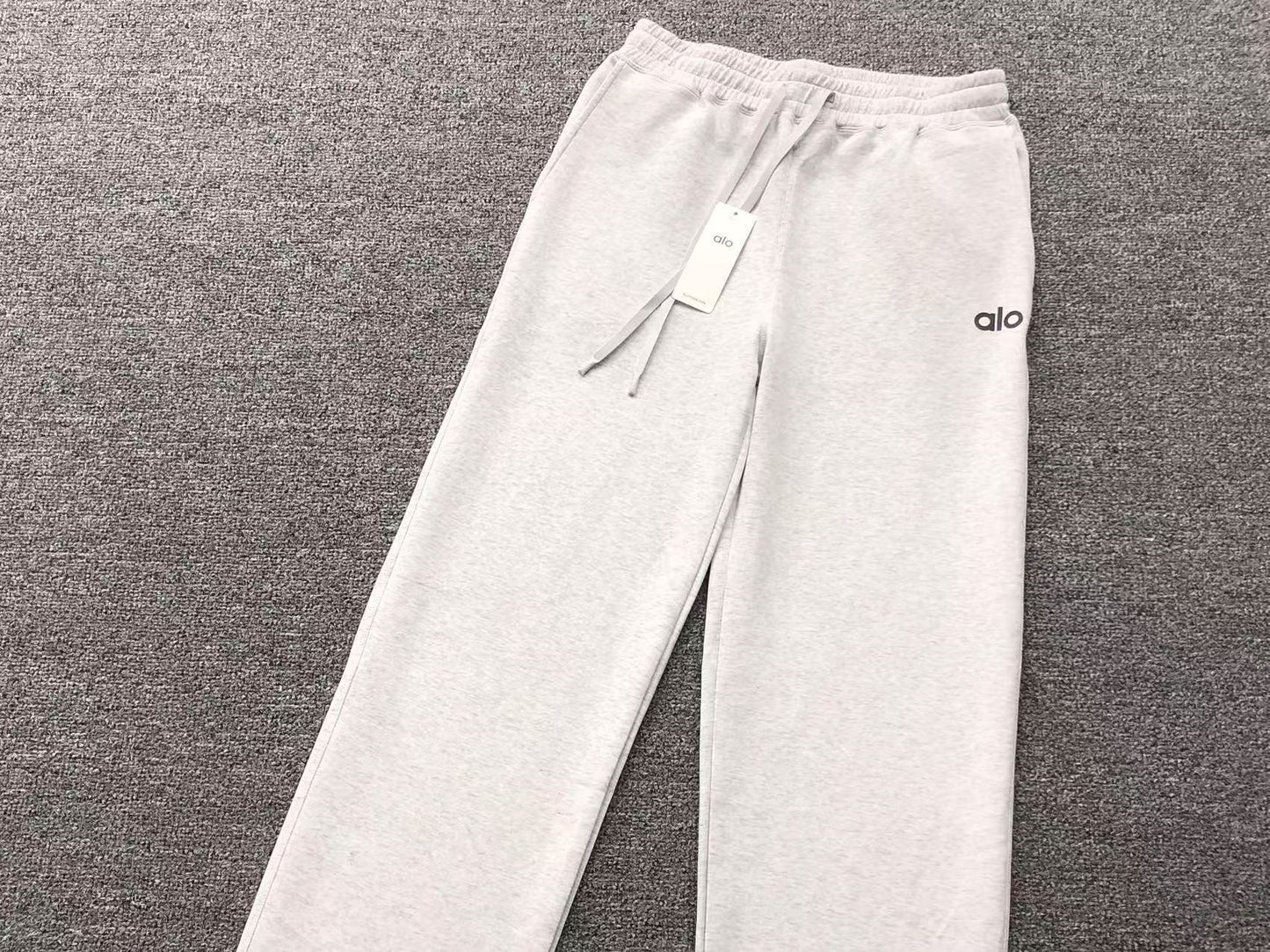 Calça elástica ALO moletom reta Feminino