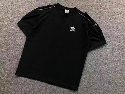 Camiseta Adidas Originals Shoulder Hardware