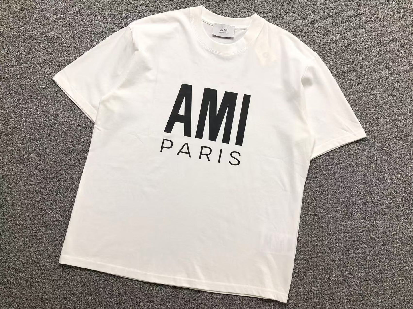 Camiseta AMI Paris Big Logo