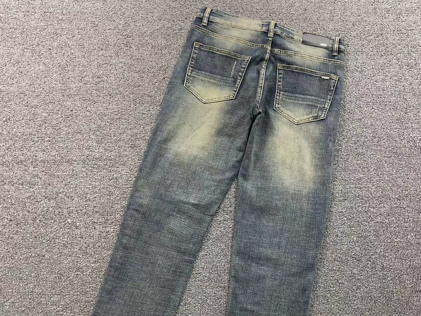 Calça AMIRI Vintage Blue Ribbed Destroyed Denim