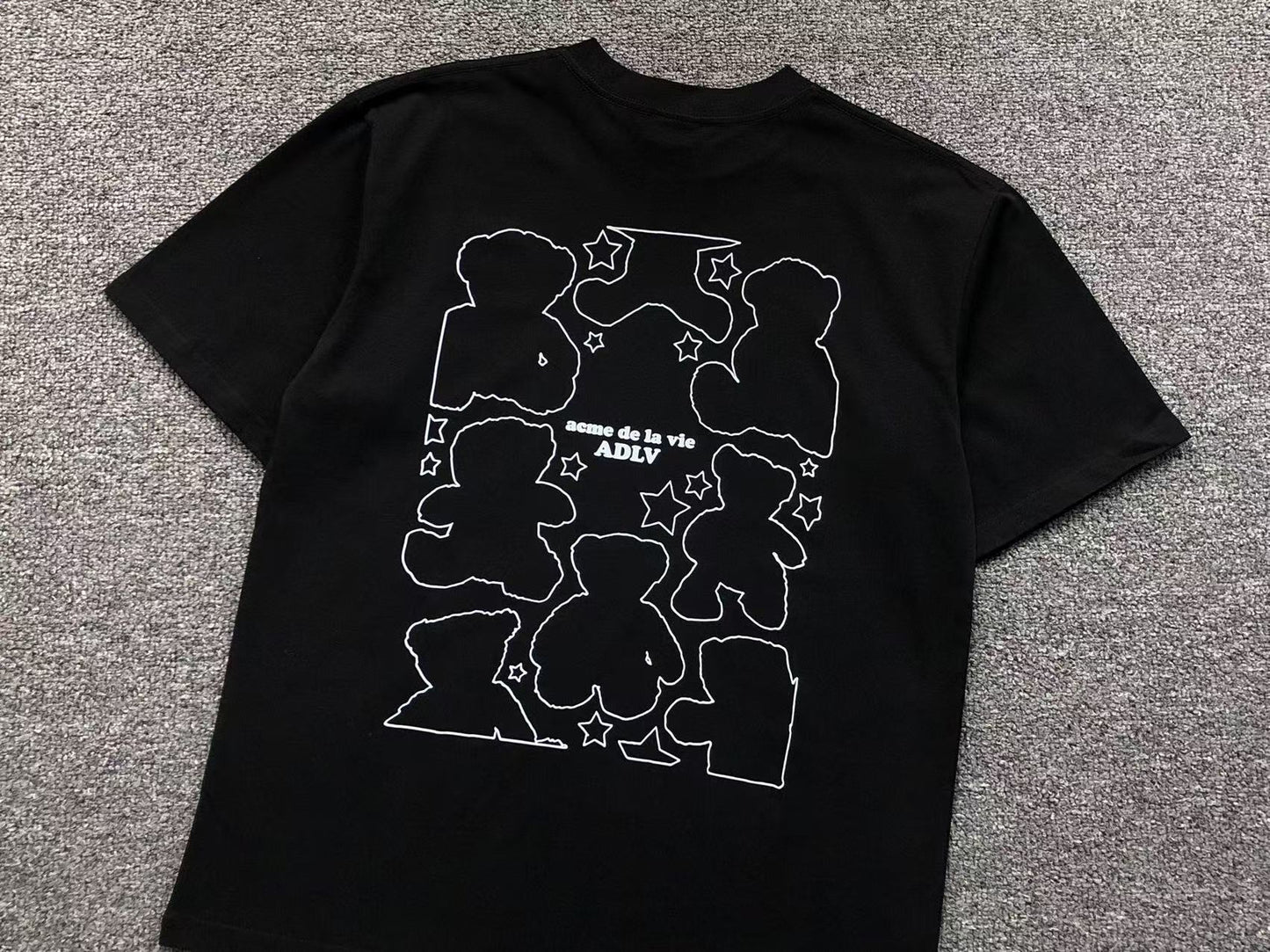 Camiseta ADLV Teddy Icon Graphic Tee