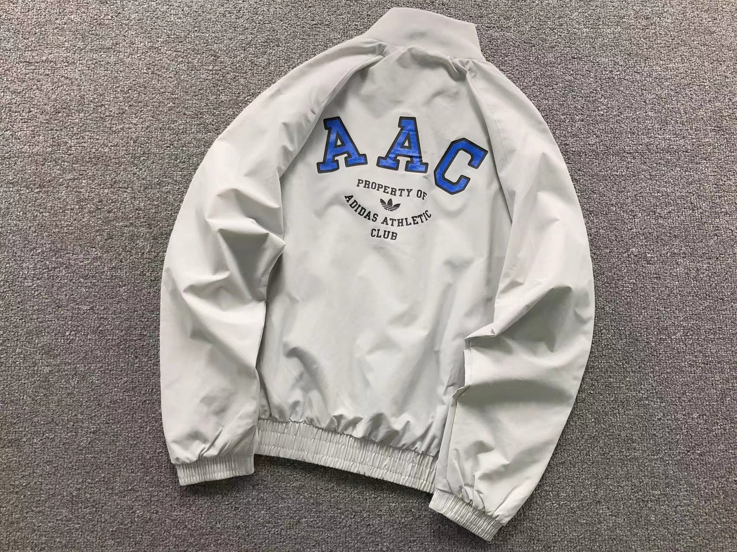 Jaqueta Adidas Athletic Club Archive Windbreaker