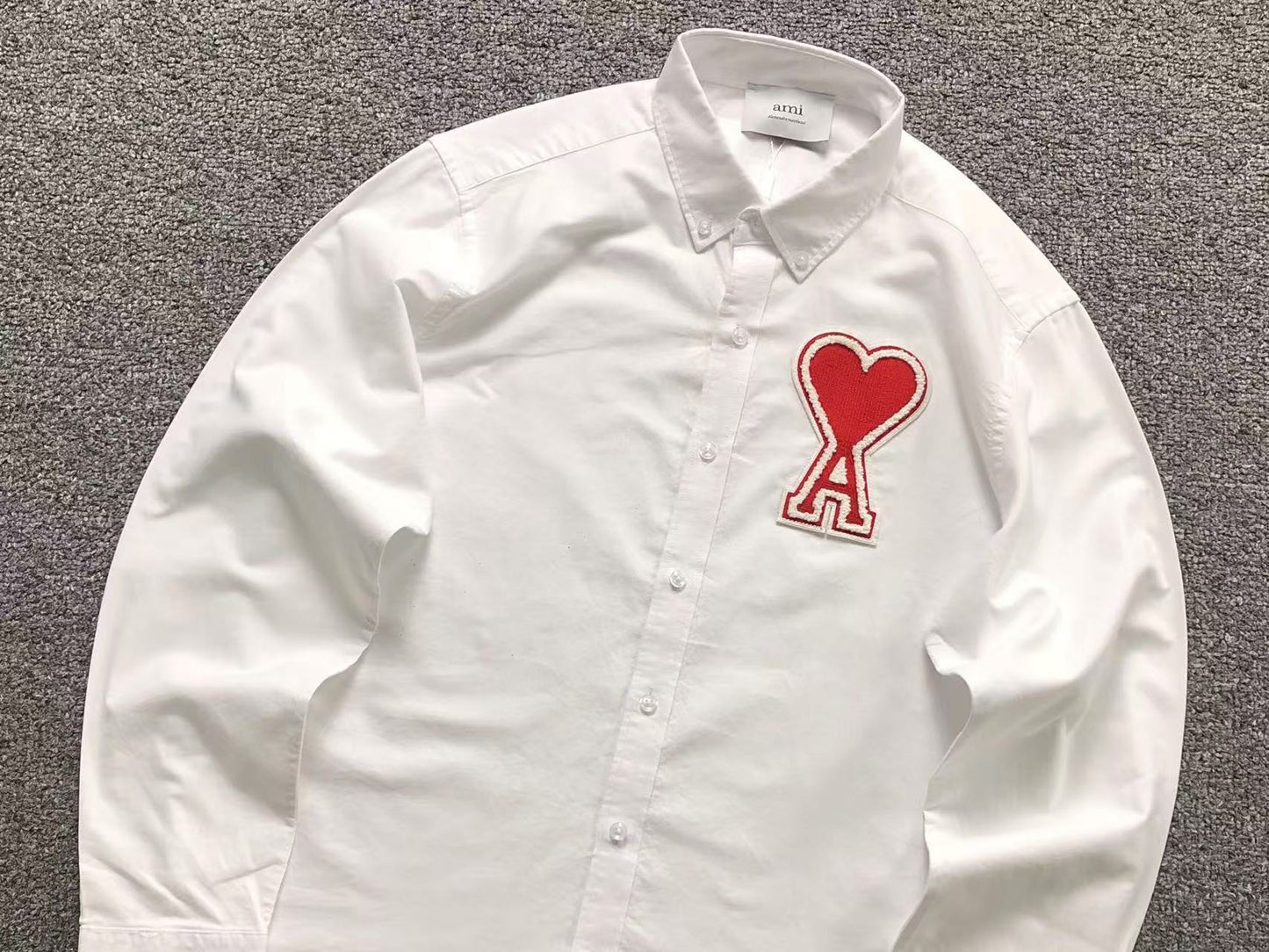Camisa Social AMI Paris Big Heart Oxford
