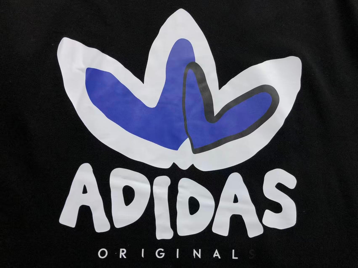 Camiseta Adidas Trefoil Blur Logo Off White