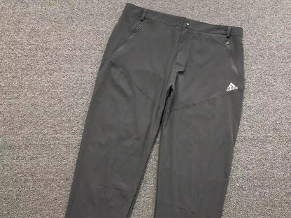 Calça Adidas Tech Utility Pants