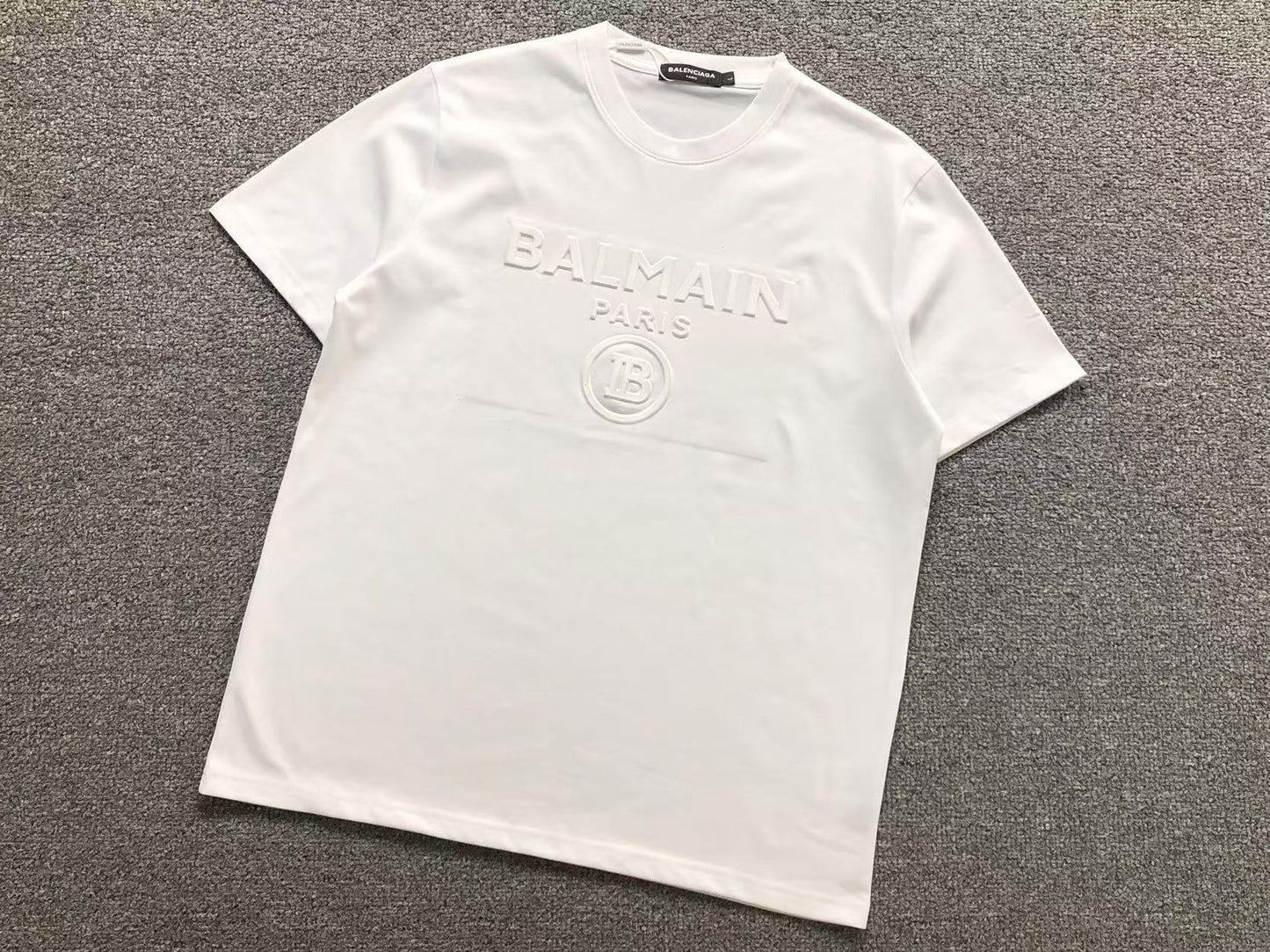 Camiseta Balmain Paris Monogram