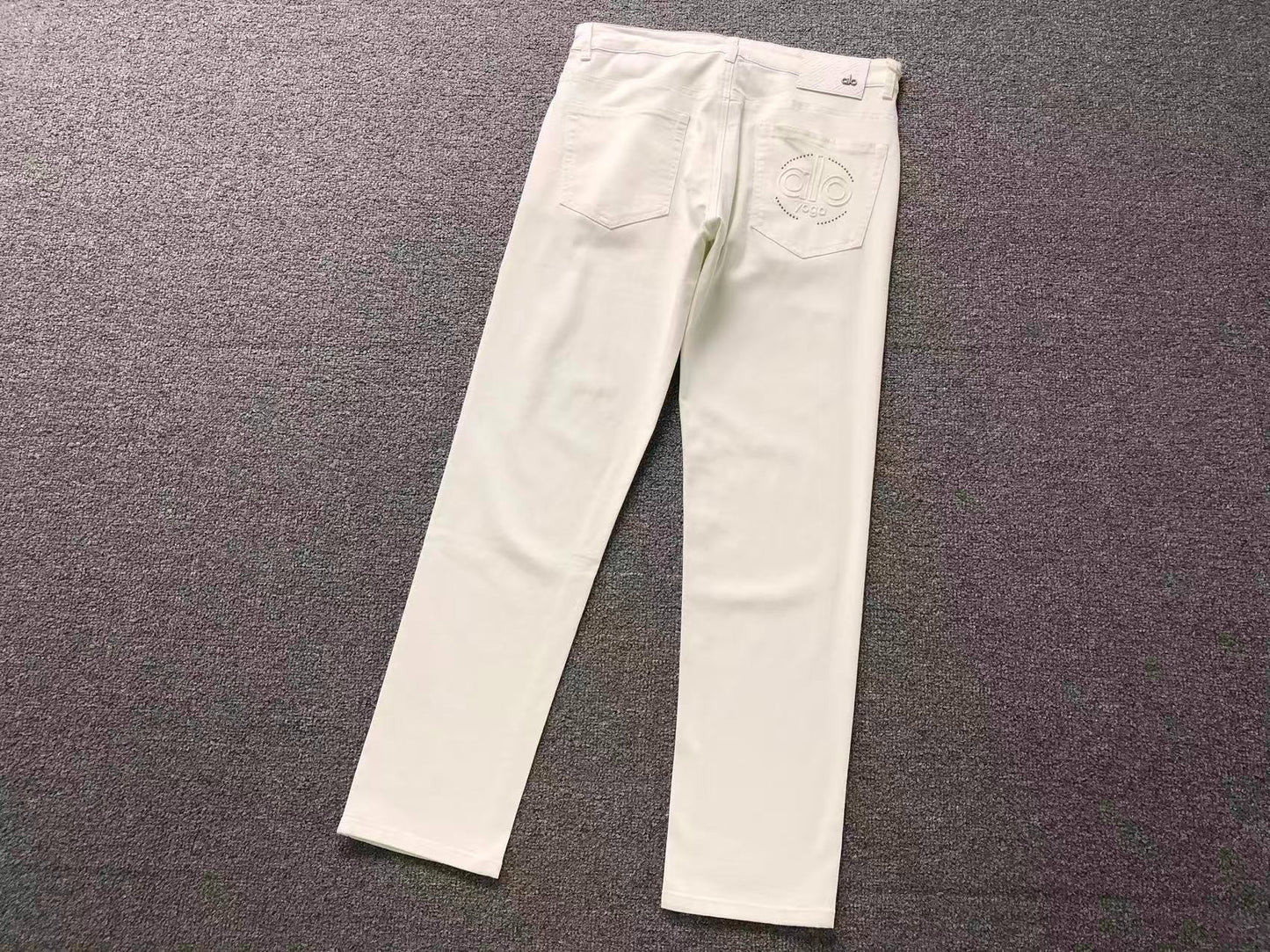 Calça ALO jeans reta branco