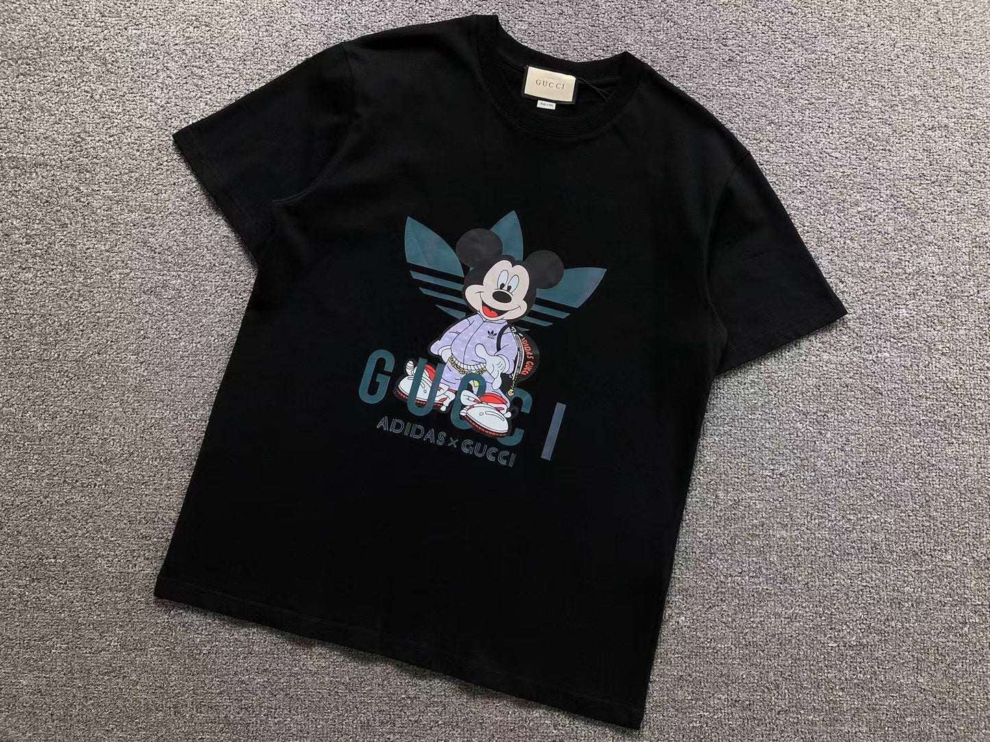 Camiseta Adidas x Gucci Mickey Collab Cartoon