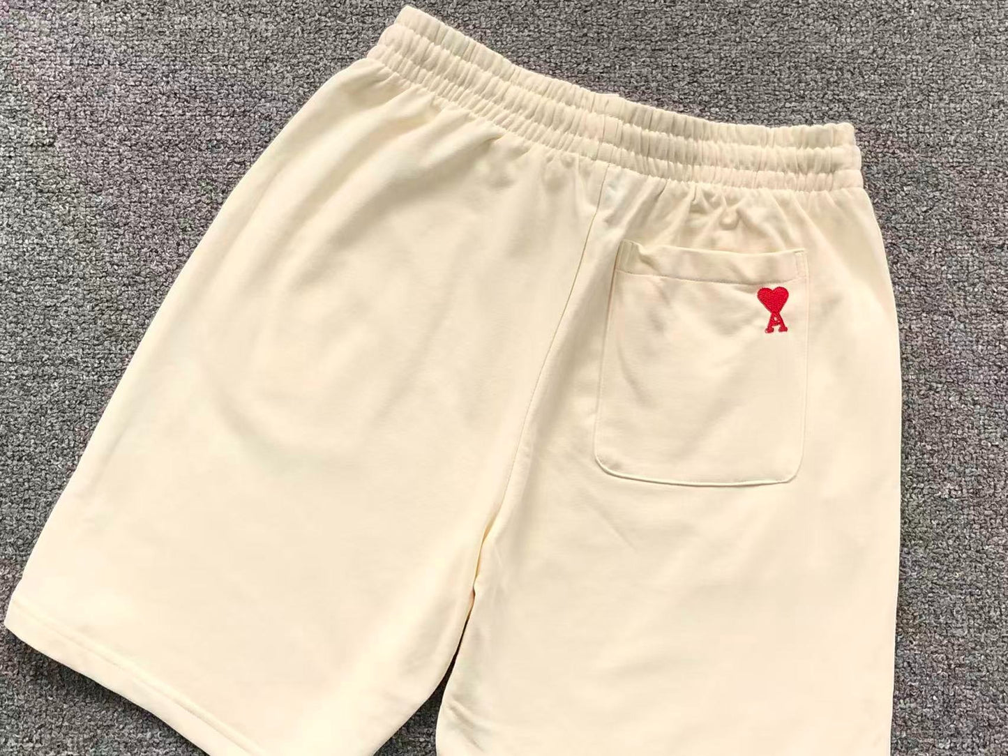 Short AMI Paris Pocket Heart Logo