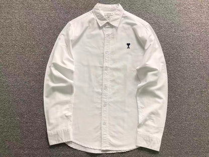 Camisa AMI Paris Logo Coração Bordado
