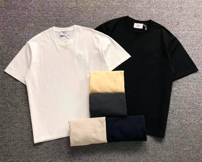 Camiseta AMI Paris Logo Coração Mini Bordado