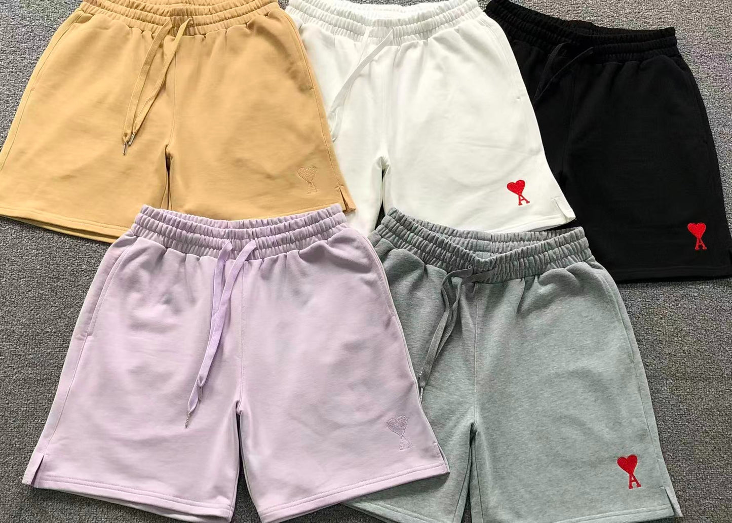 Short AMI Paris Pocket Heart Logo