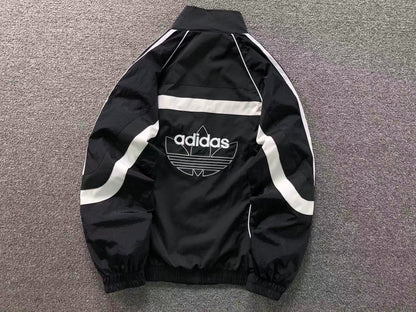 Jaqueta Adidas Oversized Archive Windbreaker