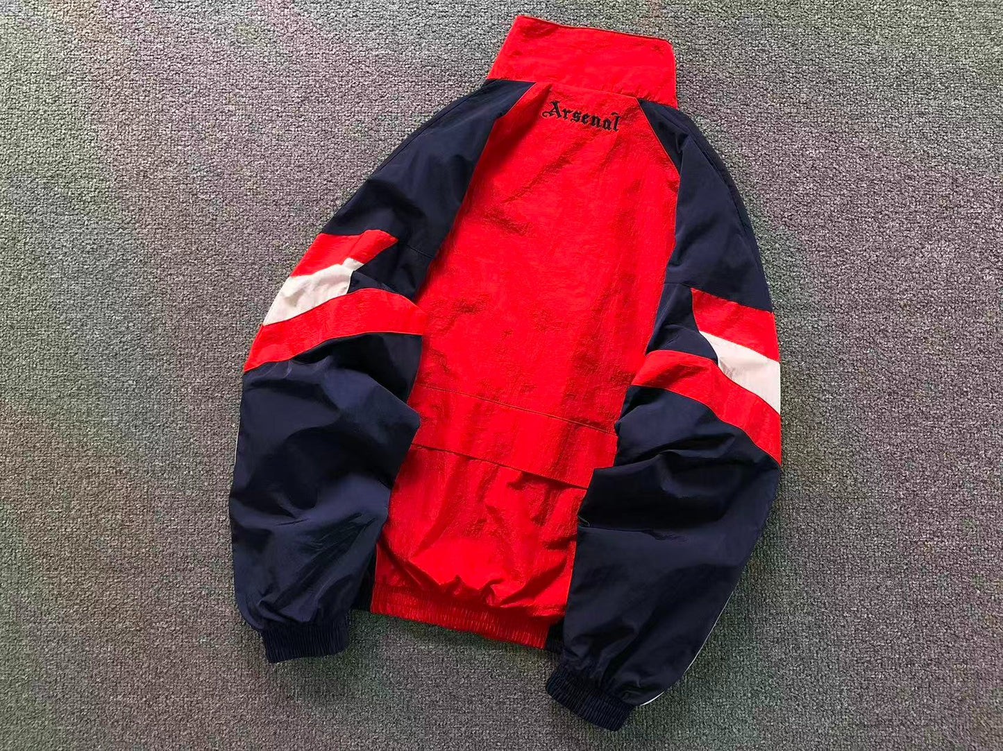 Jaqueta Adidas Arsenal 2000s Edition