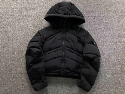 Jaqueta ALO puffer com capuz design V Feminino