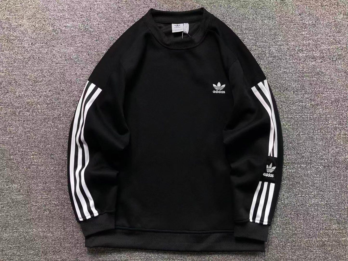 Moletom Adidas Originals Crewneck Vintage Stripes