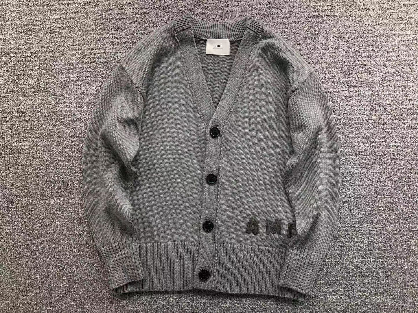 Suéter Cardigan AMI Paris Logo Embossed