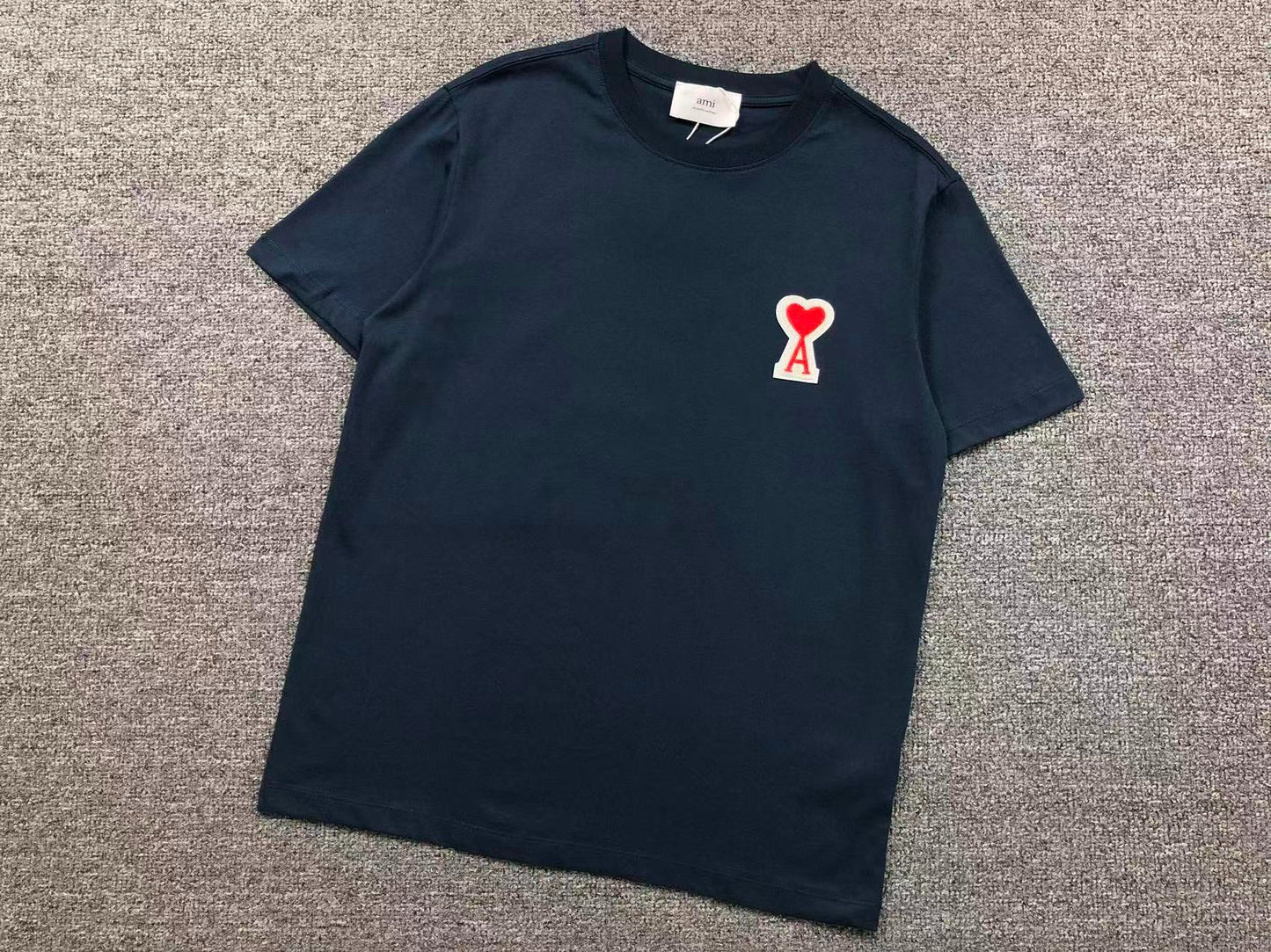 Camiseta AMI Paris Big Heart Signature
