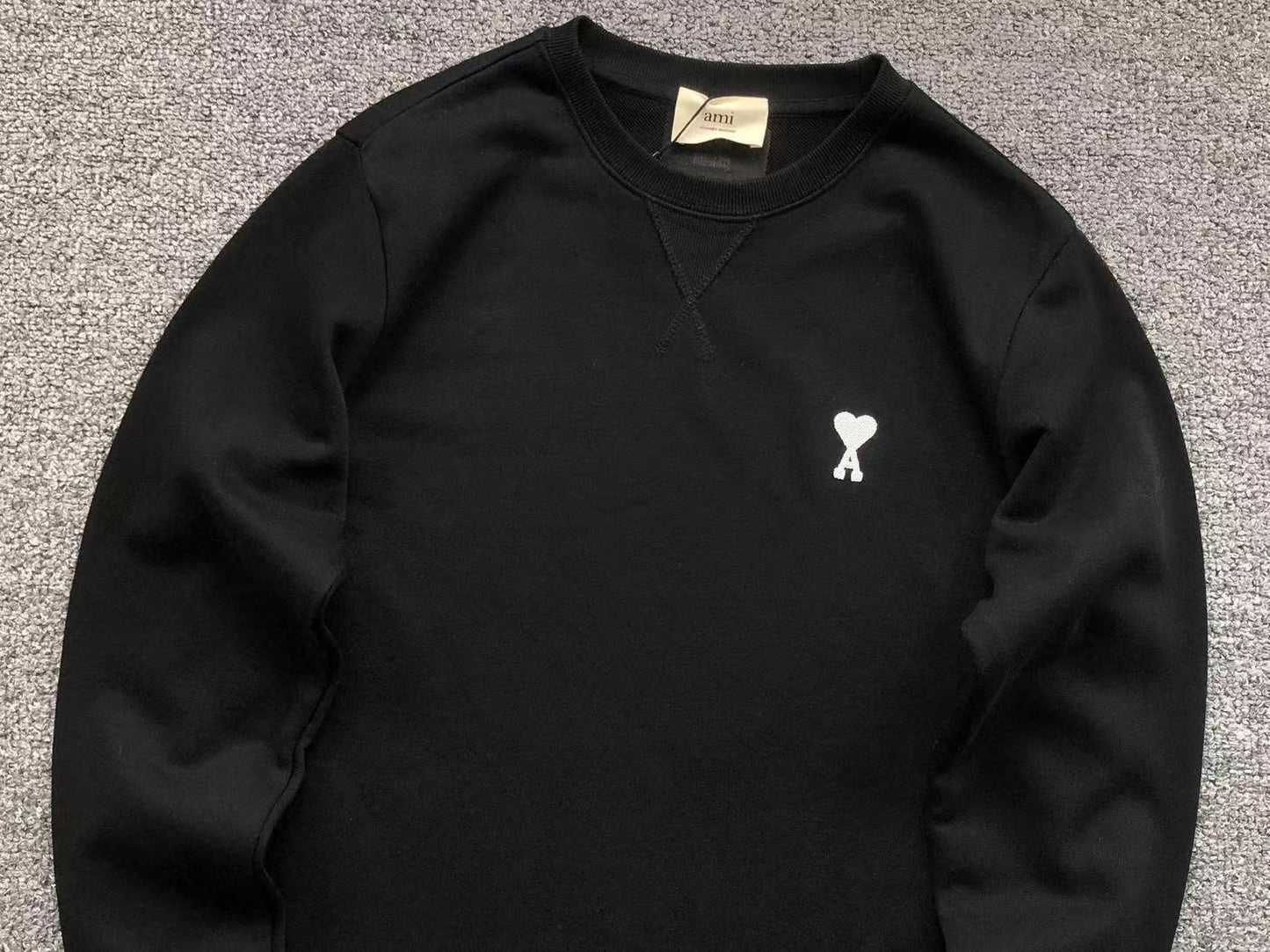 Moletom AMI Paris Crewneck Logo Ami de Cœur