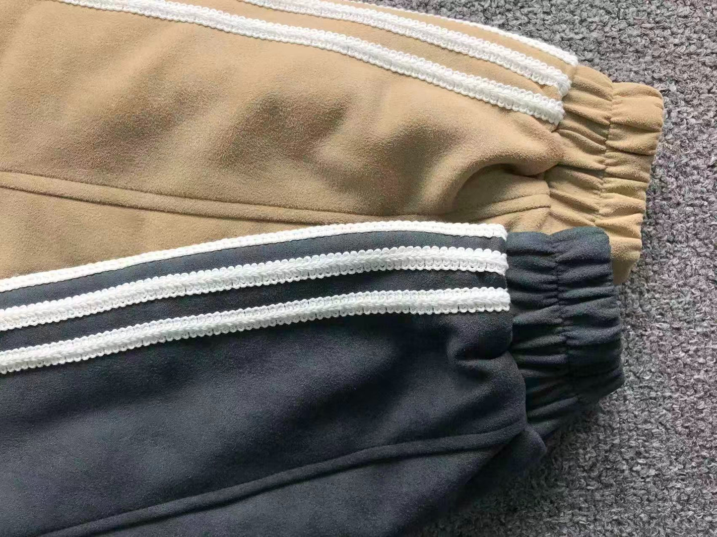 Jaqueta Adidas Feminina Sherpa Suede Winter Jacket