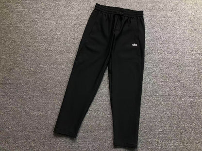 Calça elástica ALO moletom reta