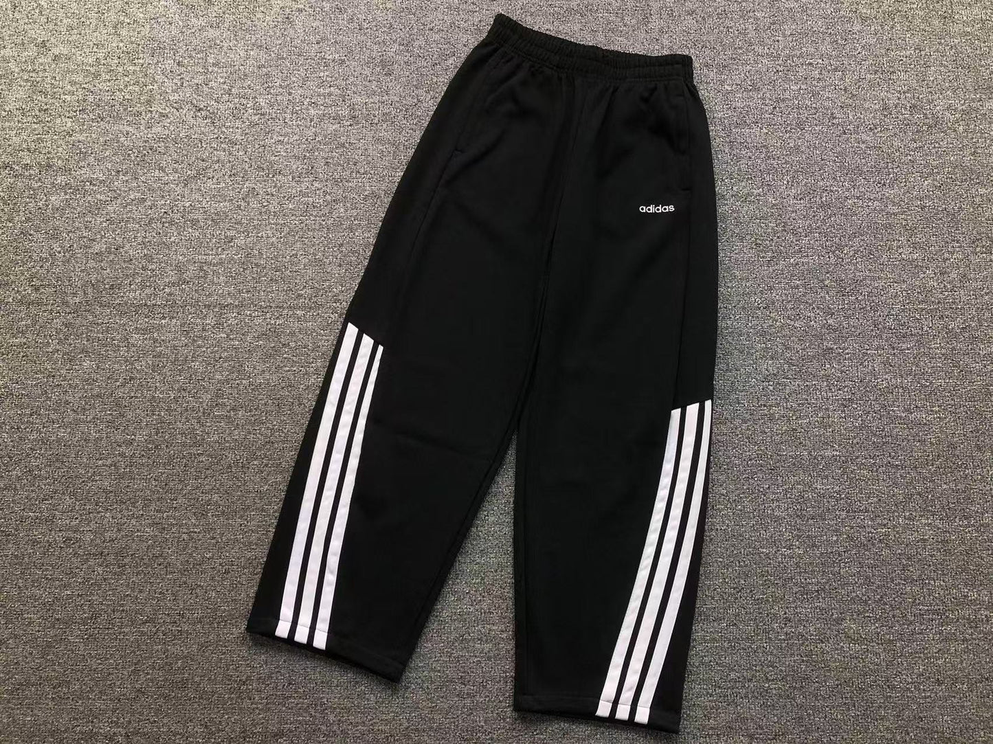 Calça Adidas Split 3-Stripes Track Pants