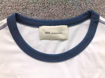 Camiseta AMI Paris Heart Patch Contrast Stitch