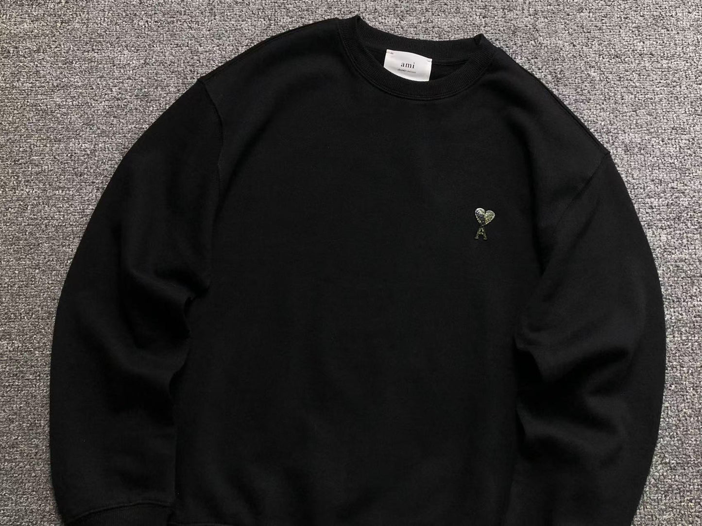 Moletom AMI Paris Ami de Cœur Crewneck