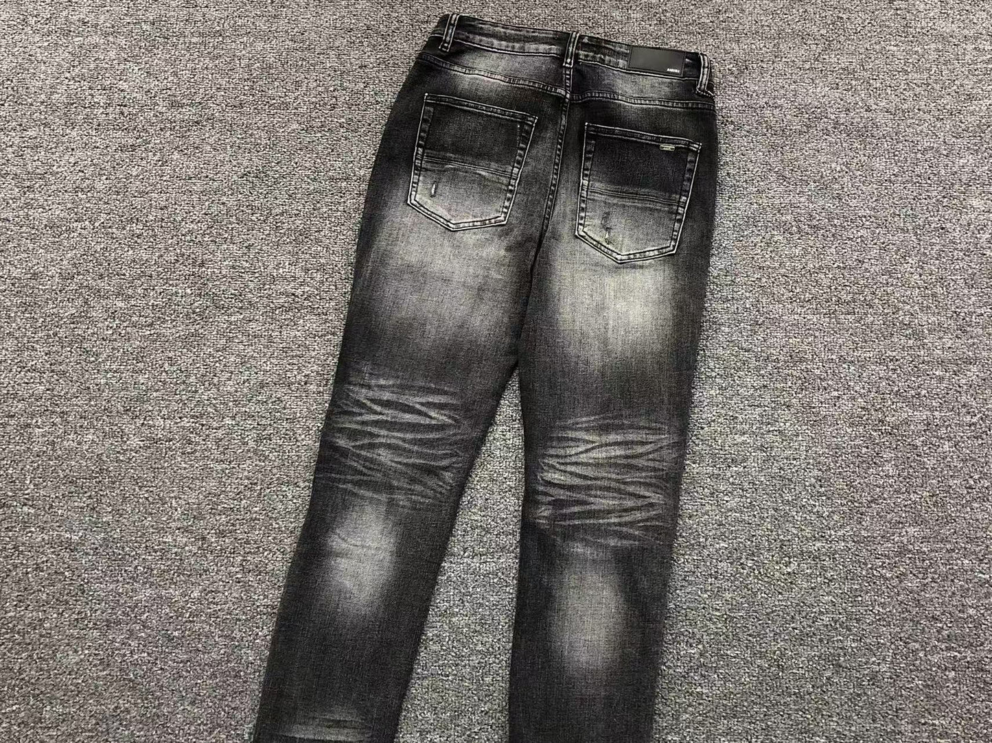 Calça AMIRI Heavy Distressed