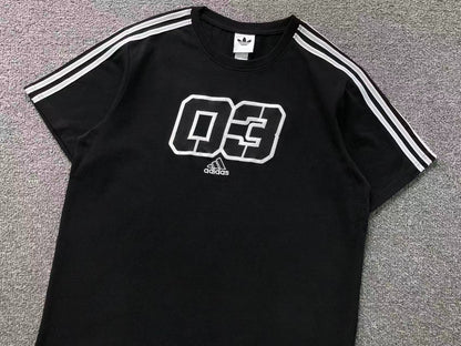 Camiseta Adidas Varsity 03