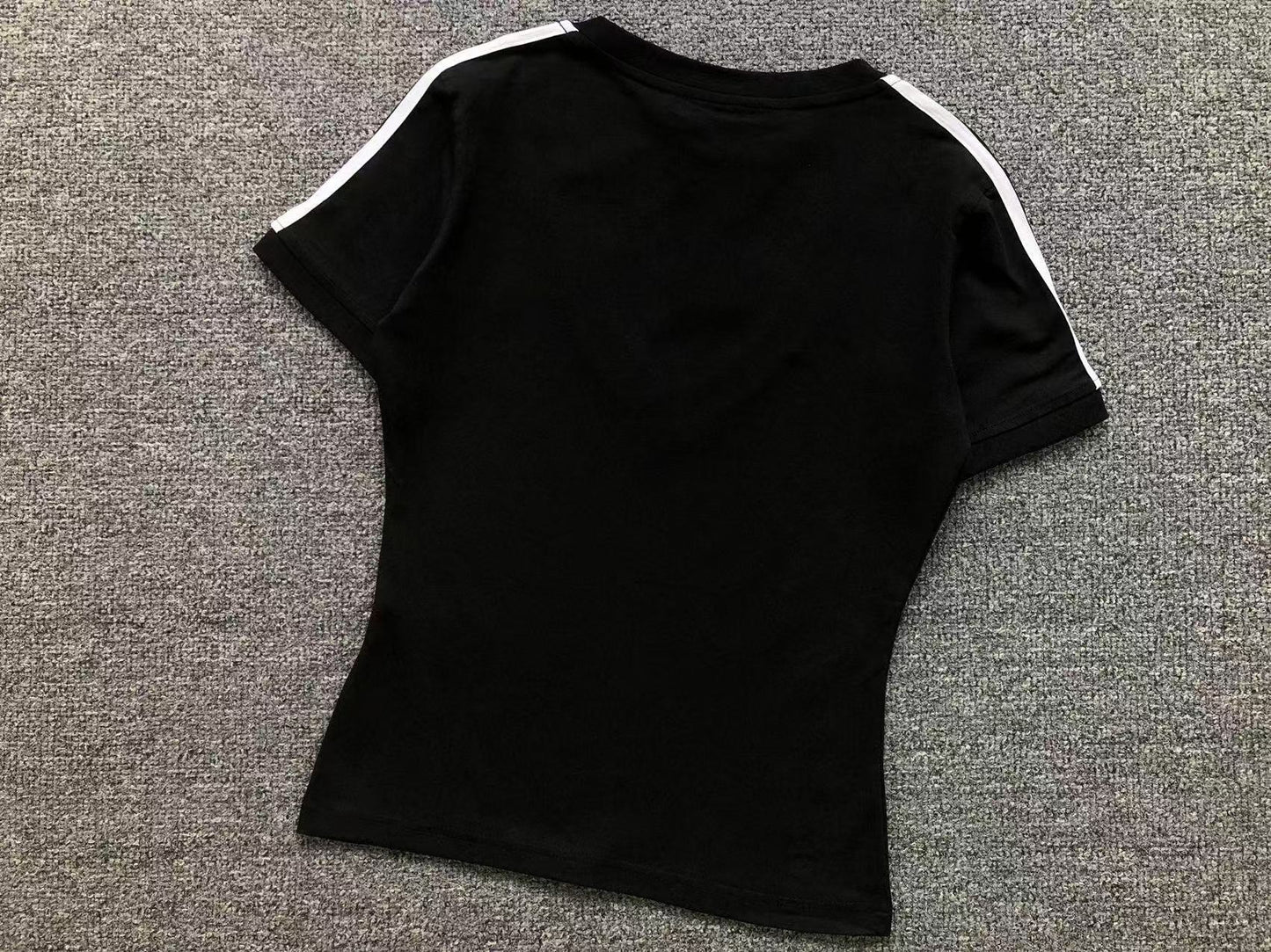 Camiseta adidas Sport V-Neck Fit Tee