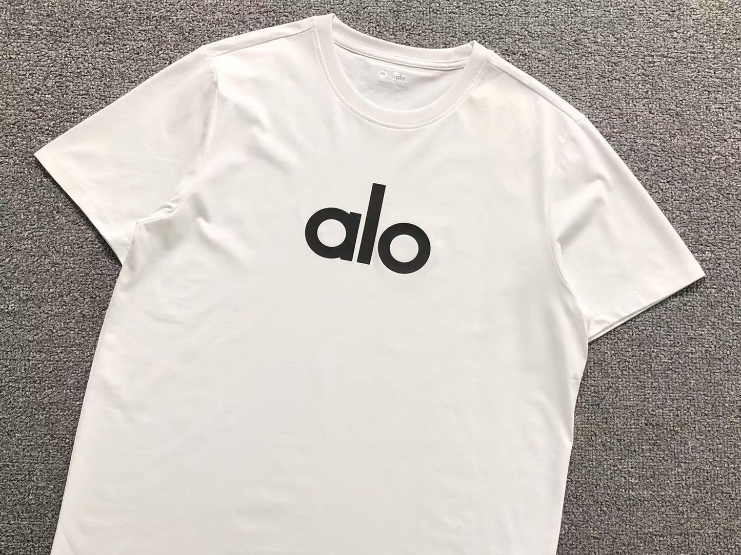 Camiseta ALO -  Casual