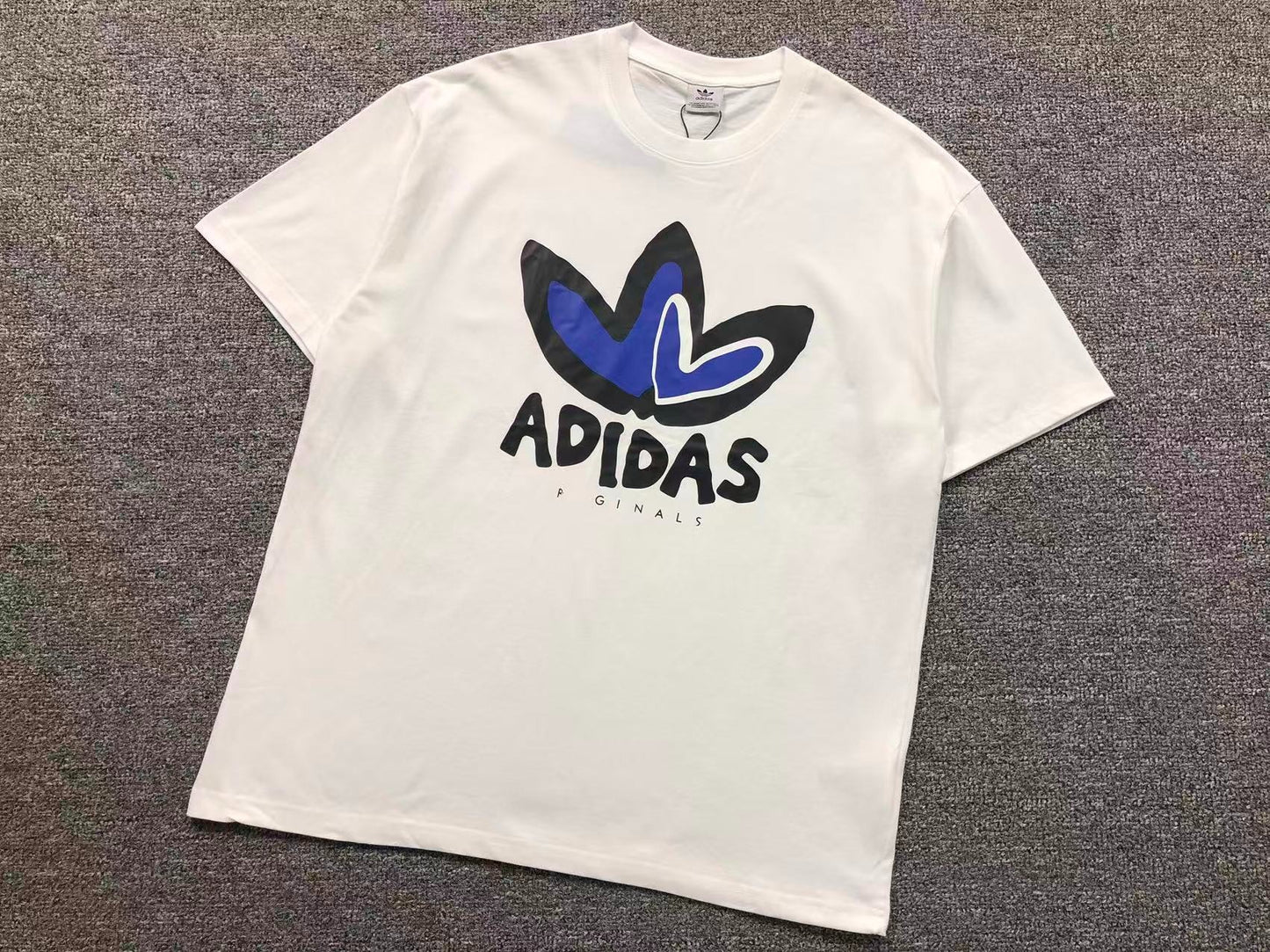 Camiseta Adidas Trefoil Blur Logo Off White